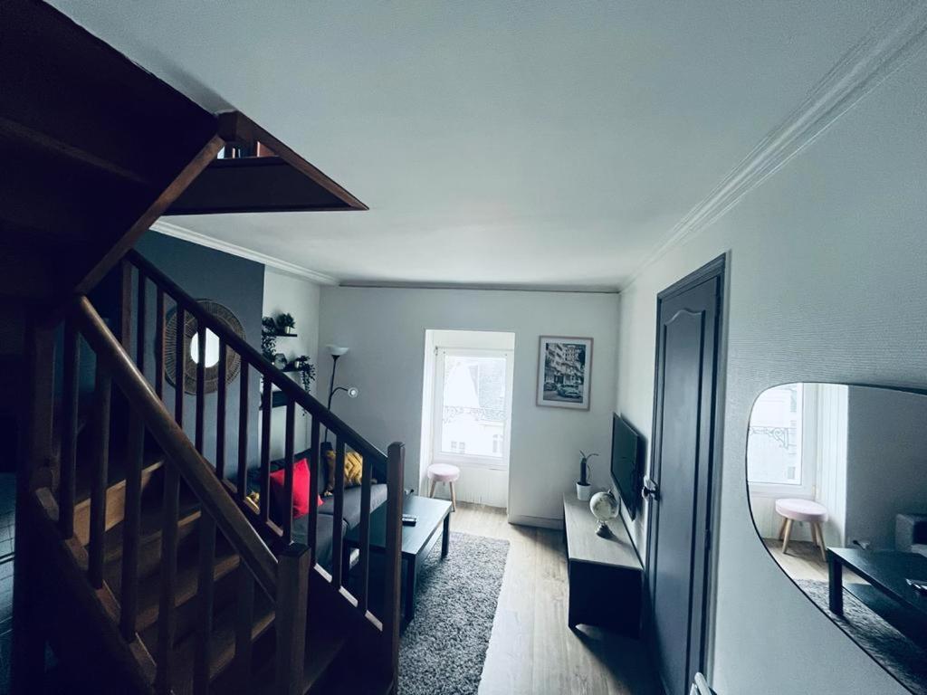 Ferienwohnung Le Sacre, Au Pied De La Cathedrale Reims Exterior foto